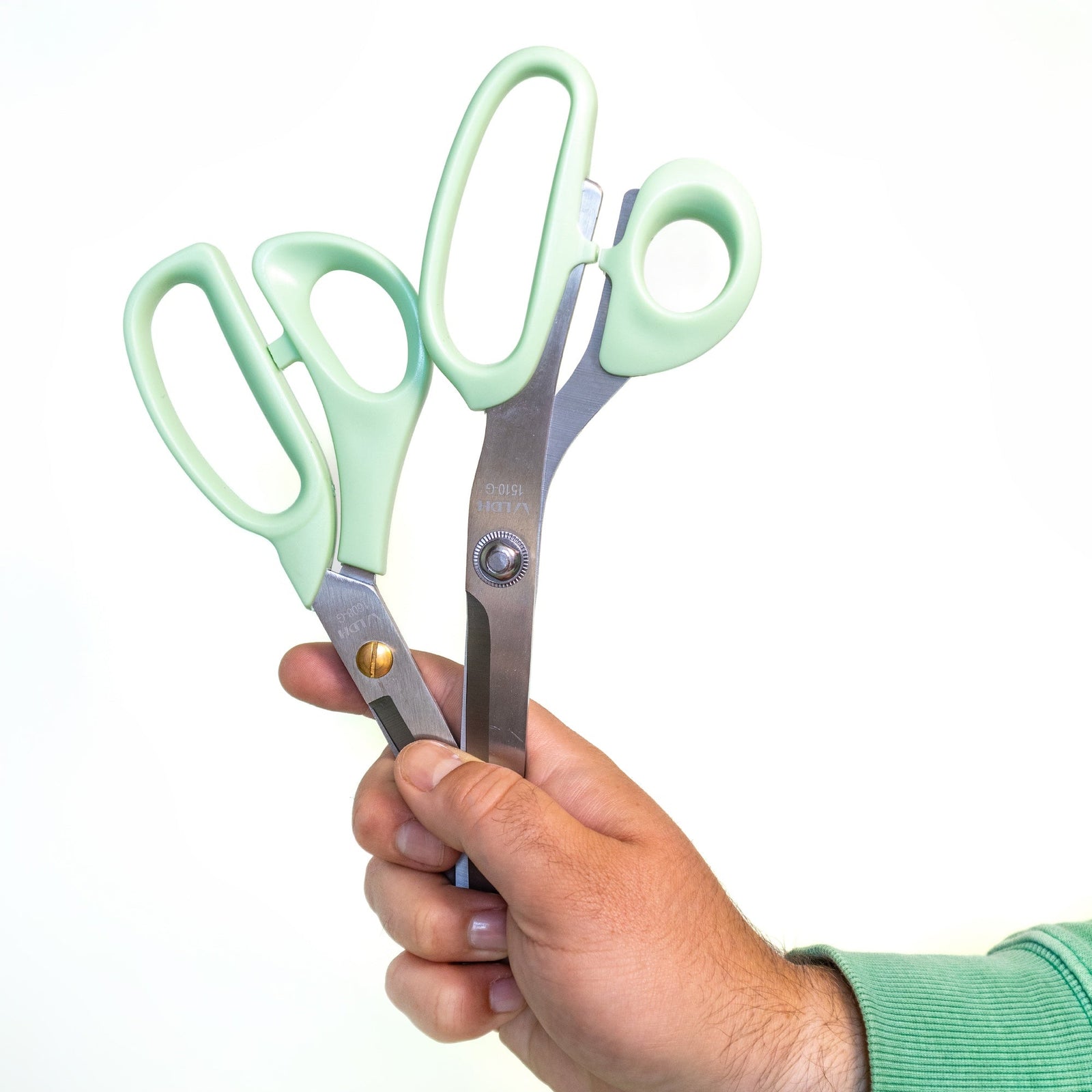 The Best Fabric Scissors for Every Craft: A Complete Guide to Choosing the Right Pair