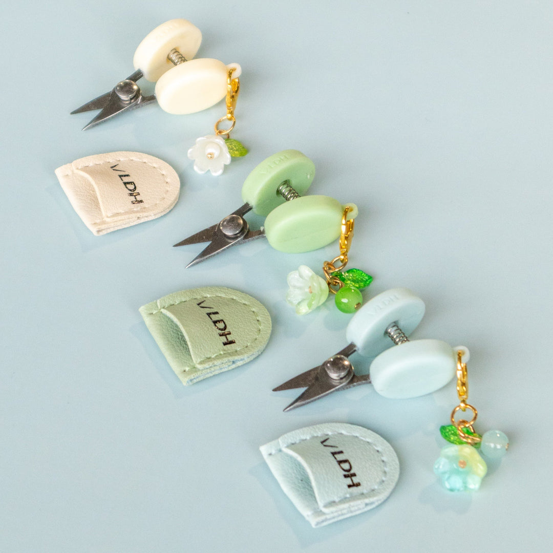 The Bloom Series: Sustainable Scissors Made with Recycled Materials