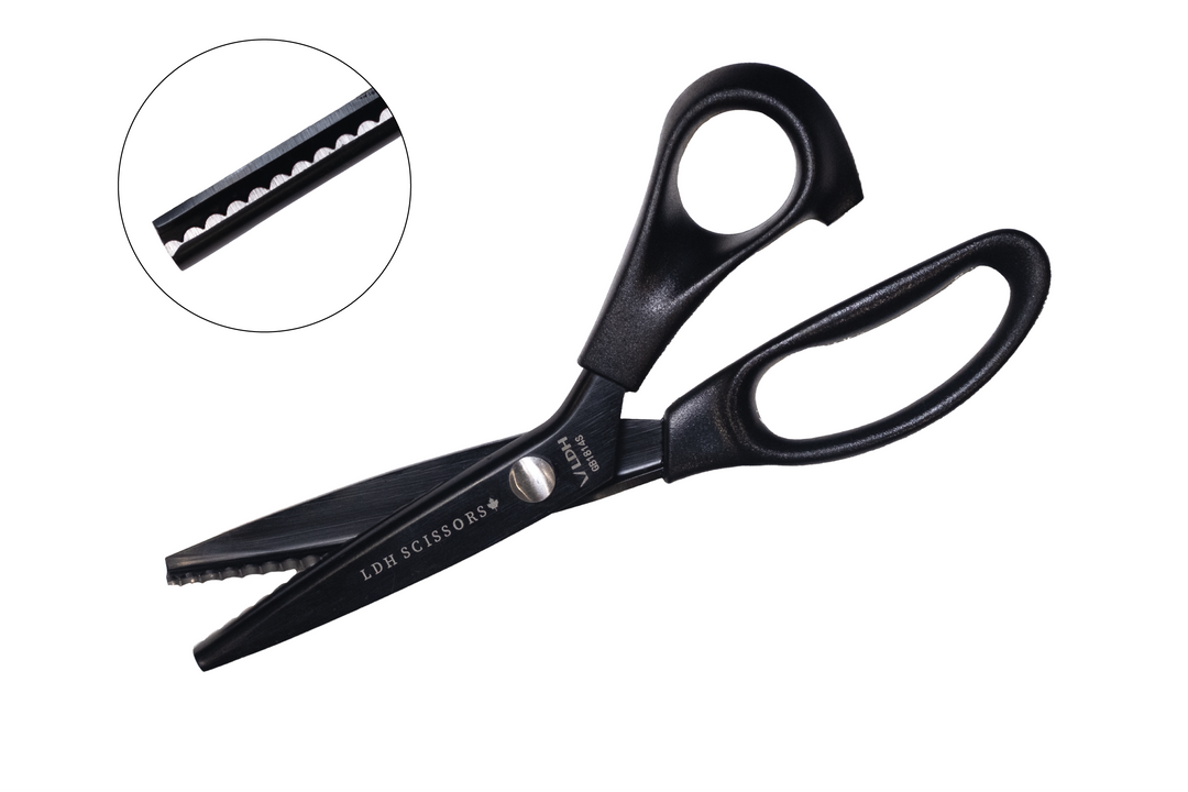 *SECONDS SALE* Lightweight Scalloped Pinking Shears - 9"